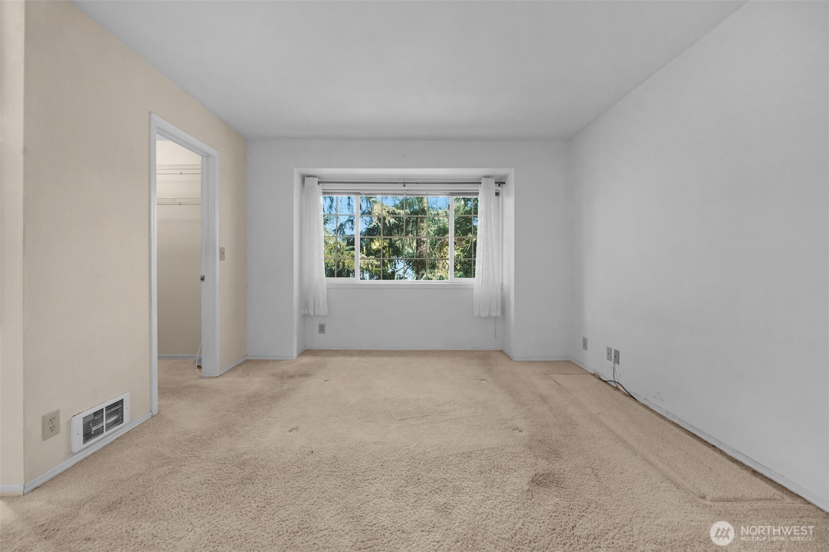 11708 Admiralty Way D