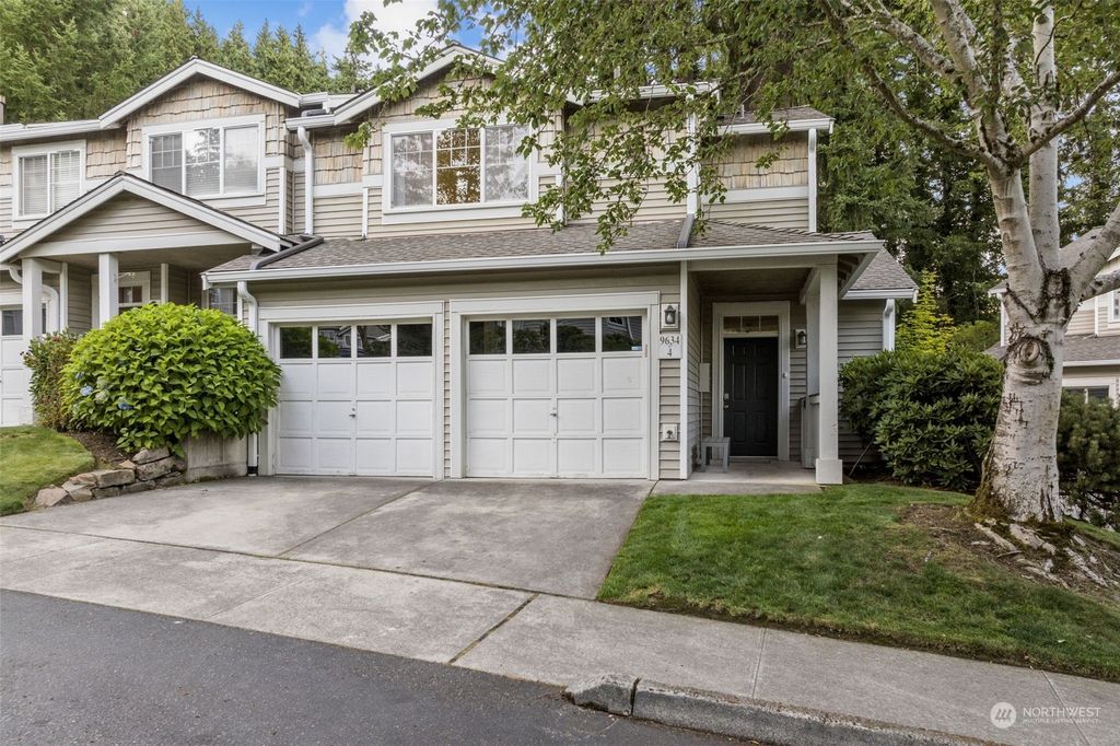 Photo of 9634 179th Place NE #4, Redmond, WA 98052 (MLS # 2141794)