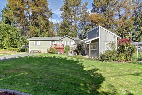 Photo of 17225 114th Place NE, Granite Falls, WA 98252 (MLS # 2592861)