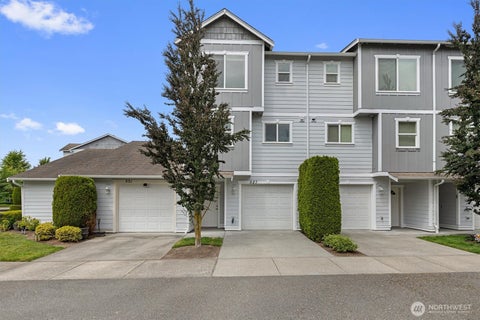 Photo of 527 Neff Circle, Burlington, WA 98233 (MLS # 2534426)