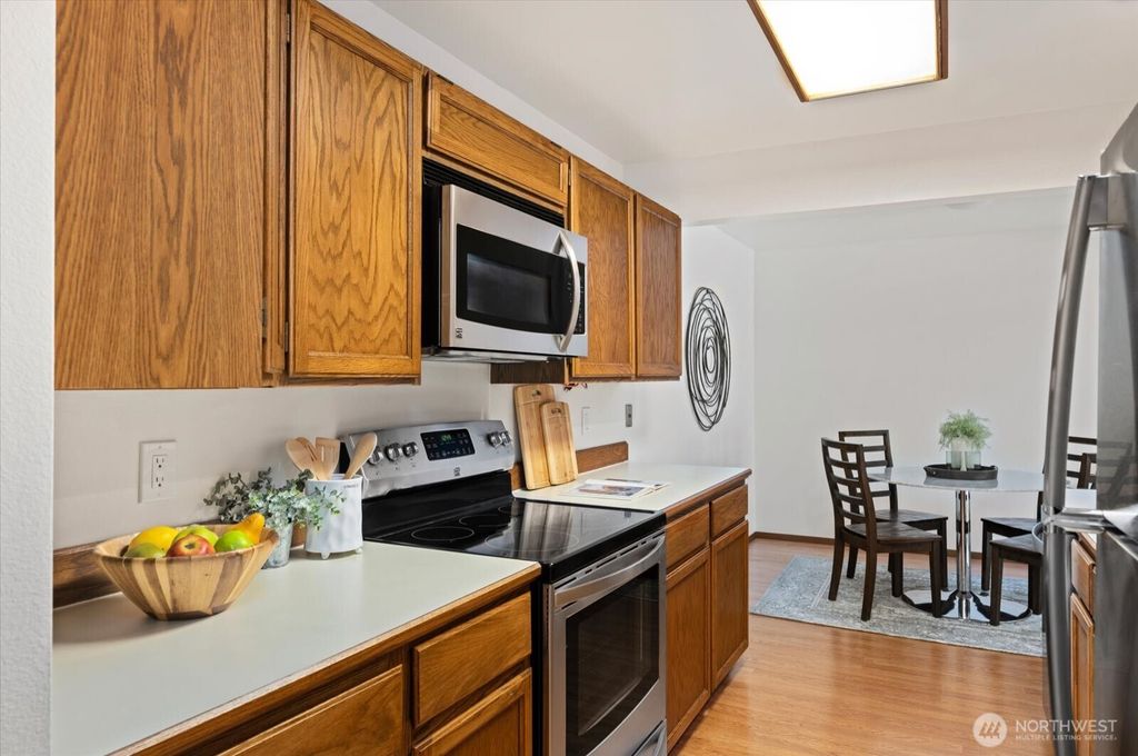 Photo of 12027 15th Avenue NE #305, Seattle, WA 98125 (MLS # 2521428)