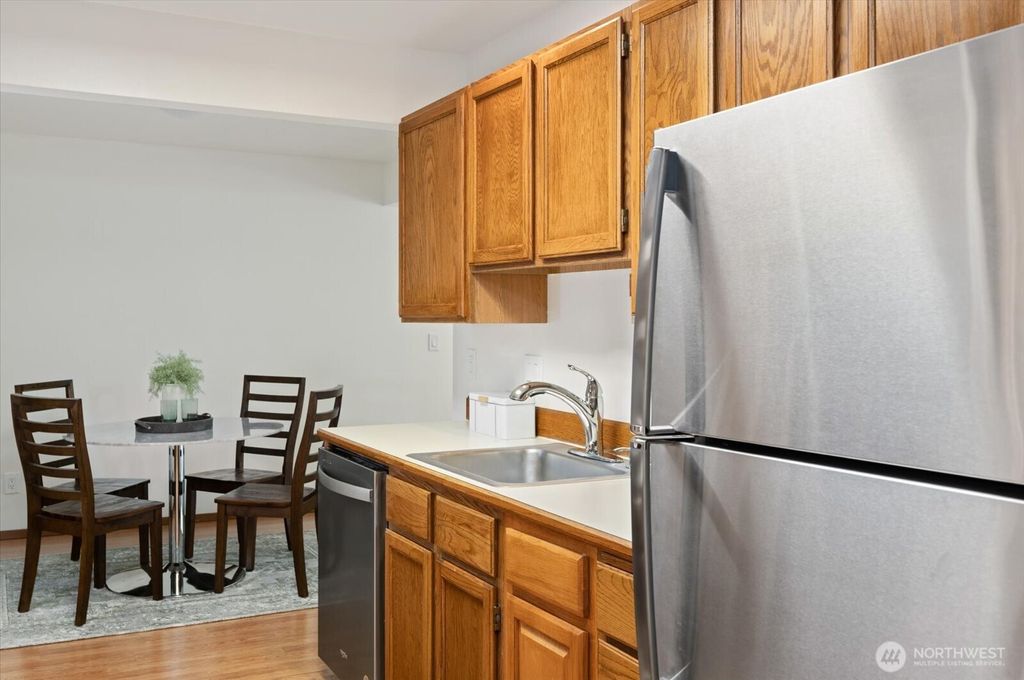 Photo of 12027 15th Avenue NE #305, Seattle, WA 98125 (MLS # 2521428)