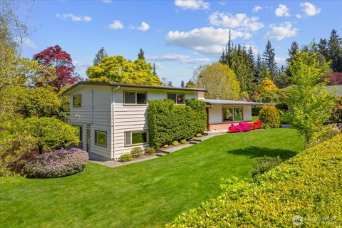 Photo of 19127 92nd Avenue W, Edmonds, WA 98020 (MLS # 2366277)
