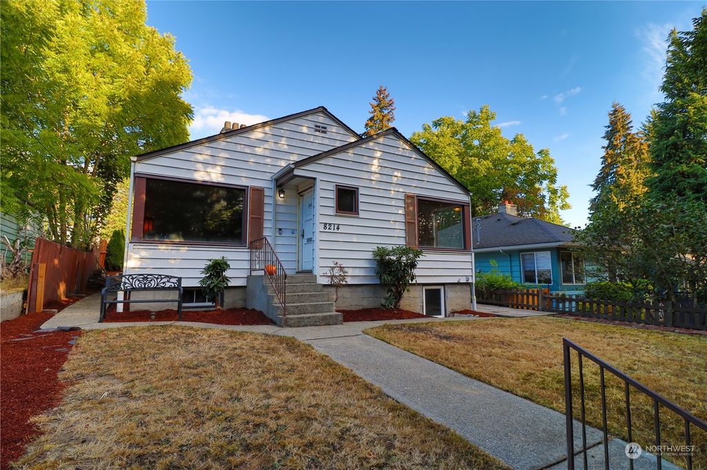 Photo of 8214 35th Avenue SW, Seattle, WA 98126 (MLS # 1994240)