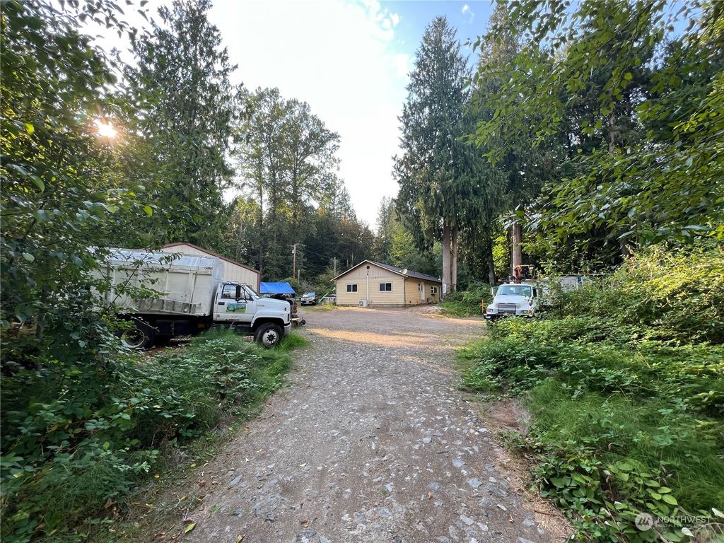 Photo of 20110 ne 160th Street, Woodinville, WA 98077 (MLS # 2157357)
