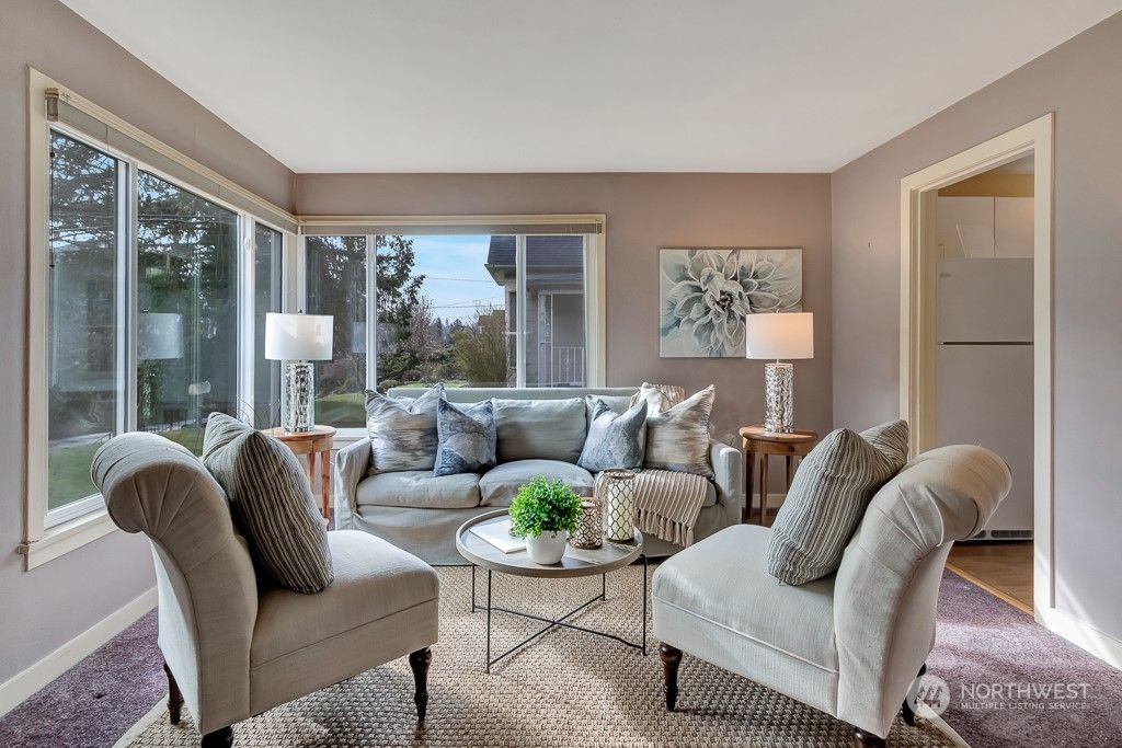 Photo of 4019 38th Avenue S, Seattle, WA 98118 (MLS # 2044945)