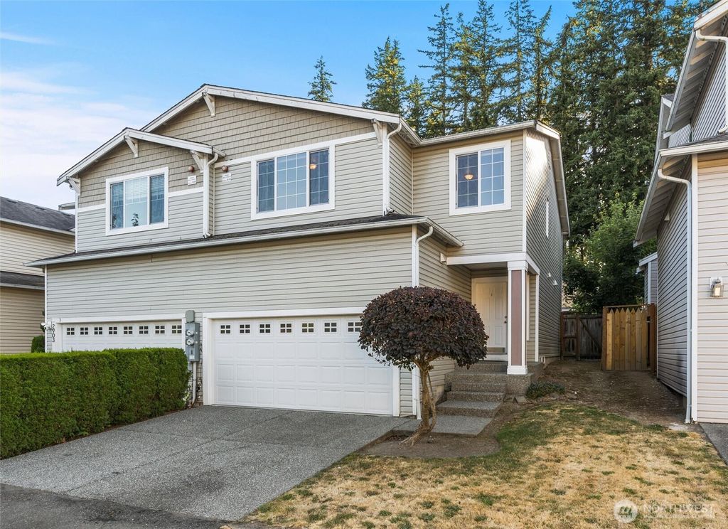 Photo of 2903 Gibson Road #4, Everett, WA 98204 (MLS # 2409305)