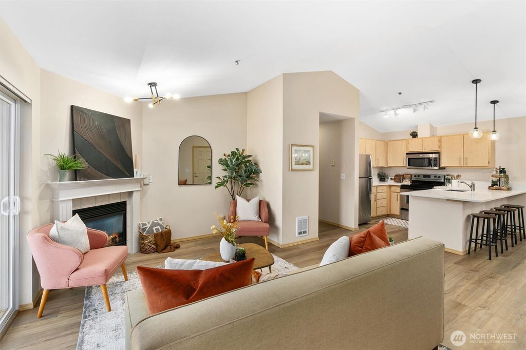 Photo of 10709 Valley View Rd Rd #A302, Bothell, WA 98011 (MLS # 2327418)