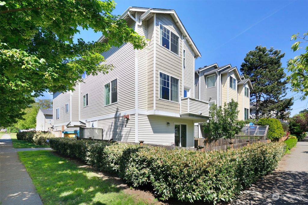 Photo of 1222 N 88th Street, Seattle, WA 98103 (MLS # 2288318)