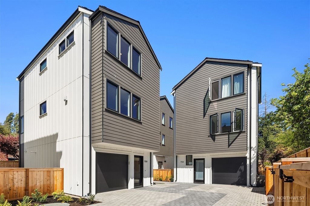 Photo of 7120 44th Avenue S, Seattle, WA 98118 (MLS # 2403974)