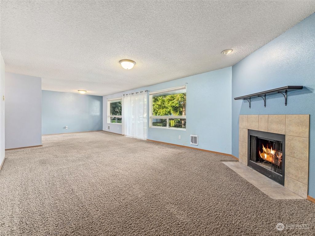 Photo of 1836 SW 318th Place #22D, Federal Way, WA 98023 (MLS # 2314783)