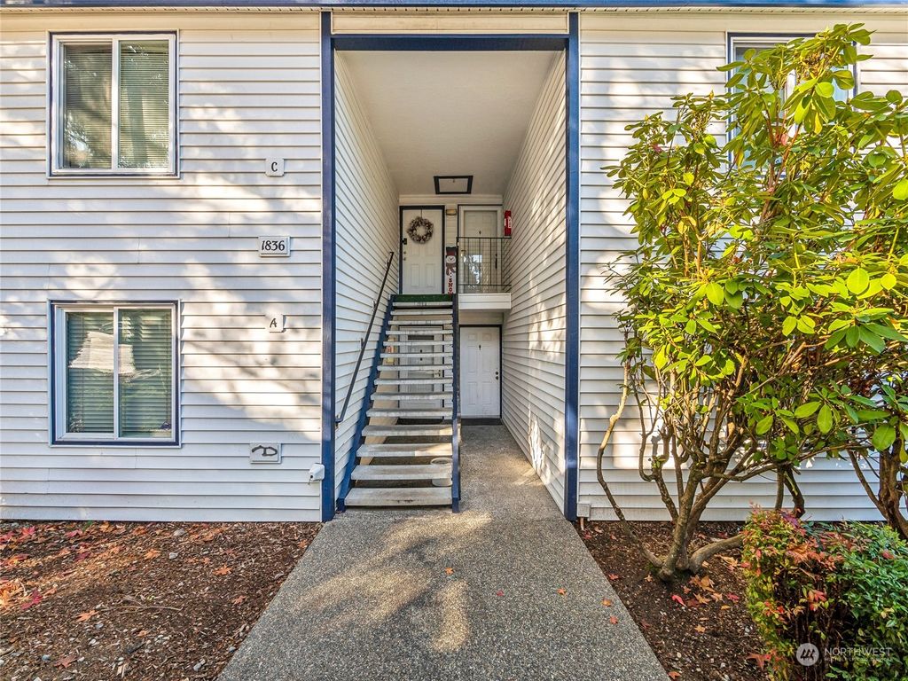 Photo of 1836 SW 318th Place #22D, Federal Way, WA 98023 (MLS # 2314783)