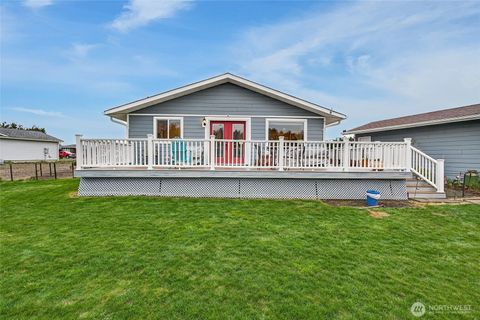 Photo of 33018 G Place, Ocean Park, WA 98640 (MLS # 2496220)