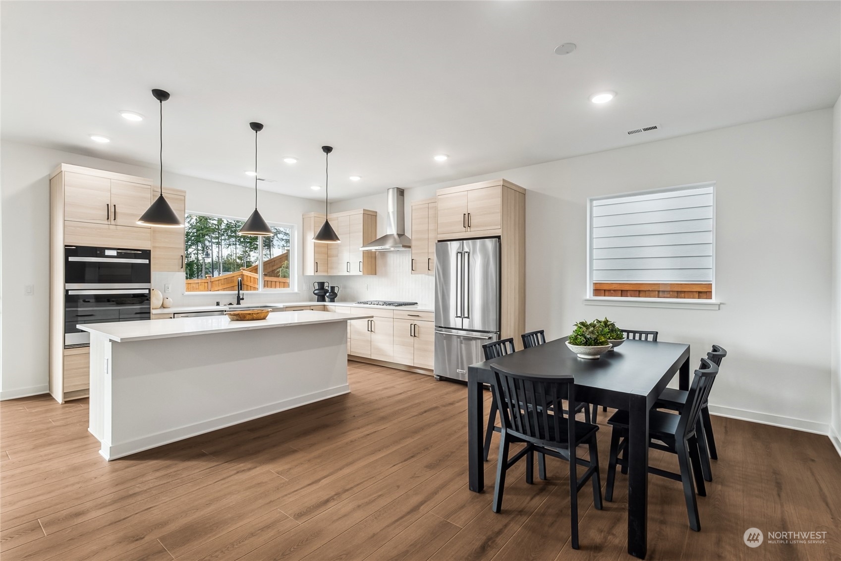 20342 154th Street E 06