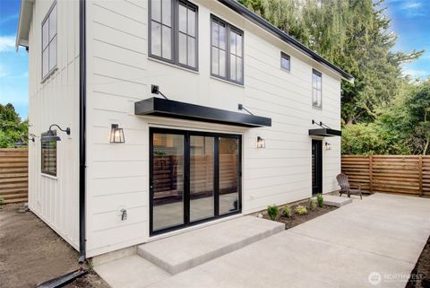 Photo of 4608 NE 47th Street, Seattle, WA 98105 (MLS # 2519576)
