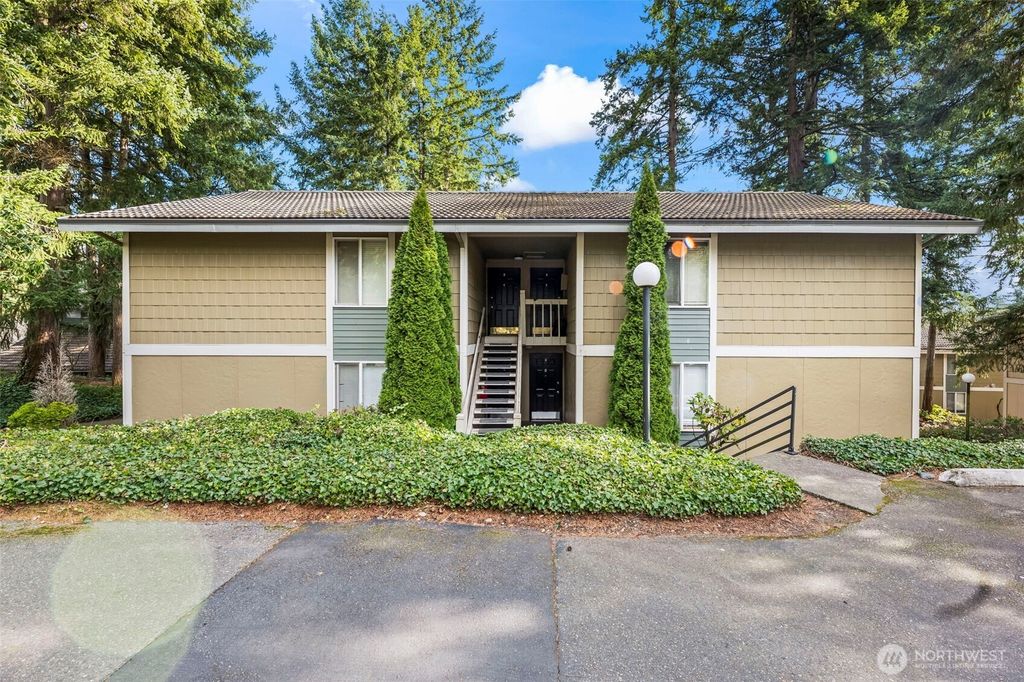 Photo of 34120 1st Place S, Federal Way, WA 98003 (MLS # 2491971)