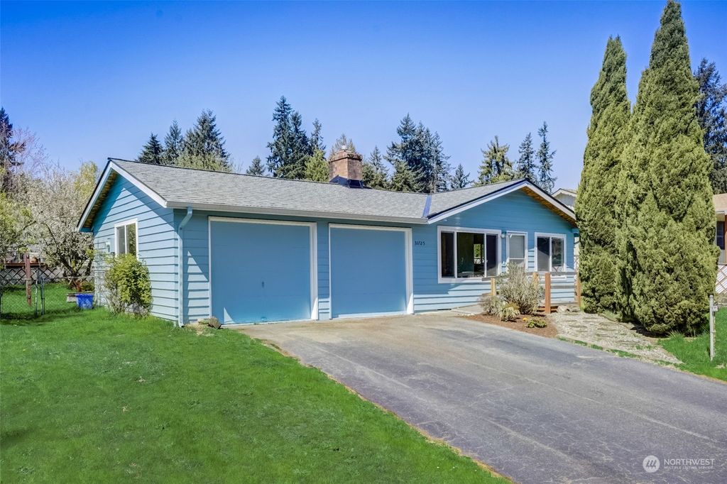 Photo of 31725 6th ave s Ave, Federal Way, WA 98003 (MLS # 2228484)