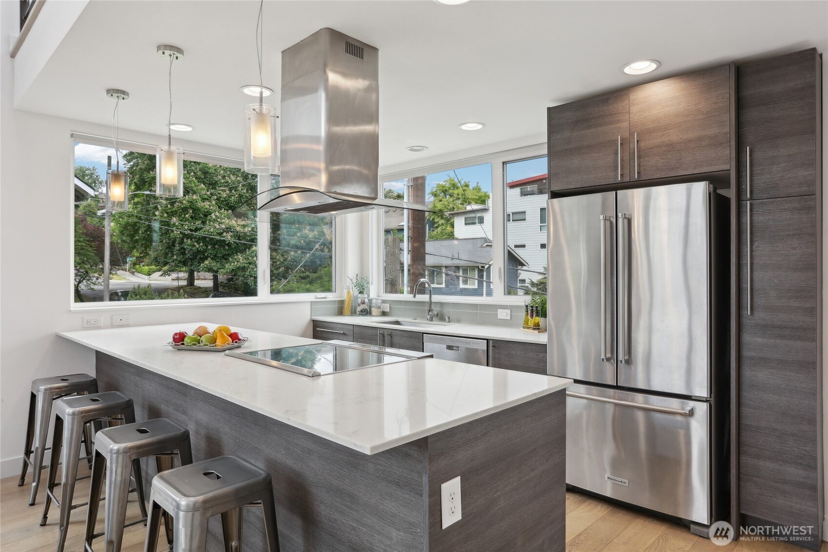 1917 E Denny Way