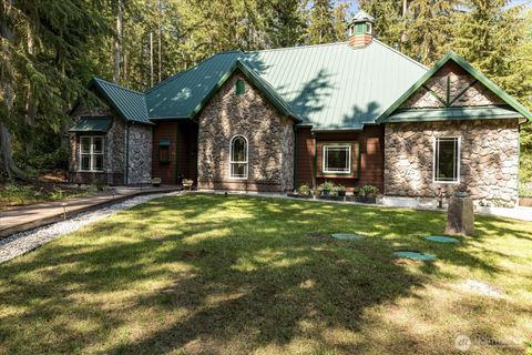 1059 Evergreen Lane Freeland WA 98249