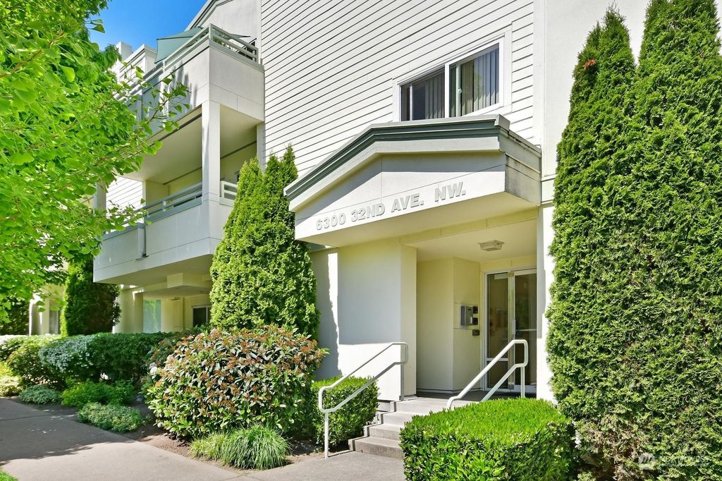 Photo of 6300 32nd Avenue NW #309, Seattle, WA 98107 (MLS # 2069134)