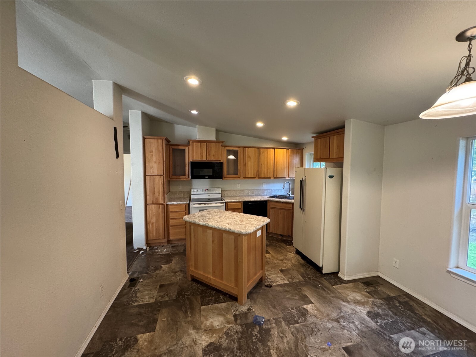 3205 248th Street Ct E