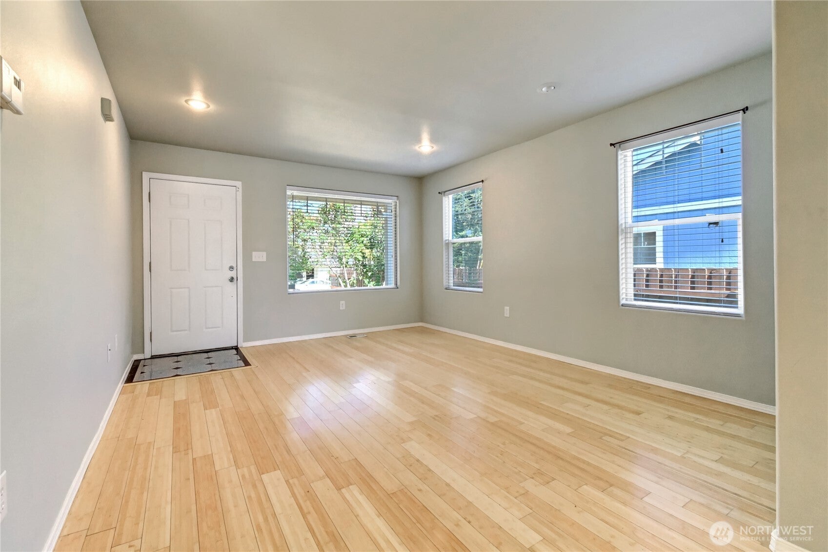 1608 E 66th