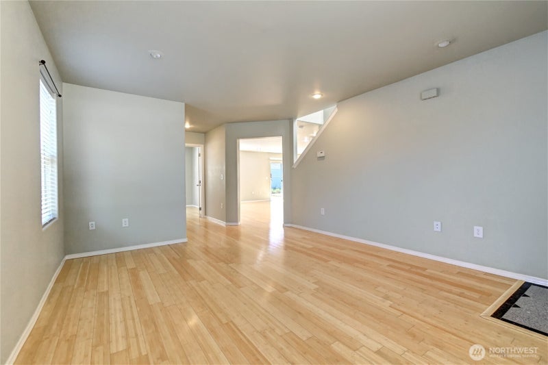1608 E 66th