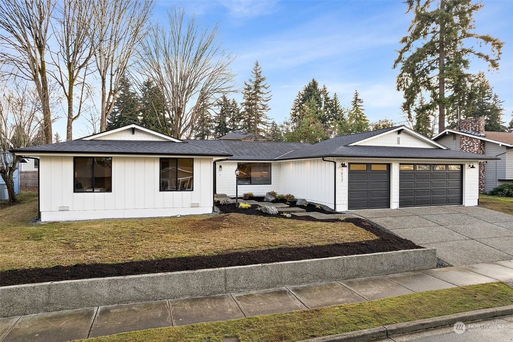 Photo of 1612 Kennewick Avenue NE, Renton, WA 98056 (MLS # 2022446)