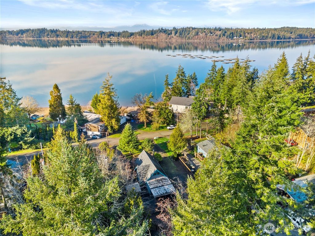 Photo of 3735 85th Avenue NW, Olympia, WA 98502 (MLS # 2478122)