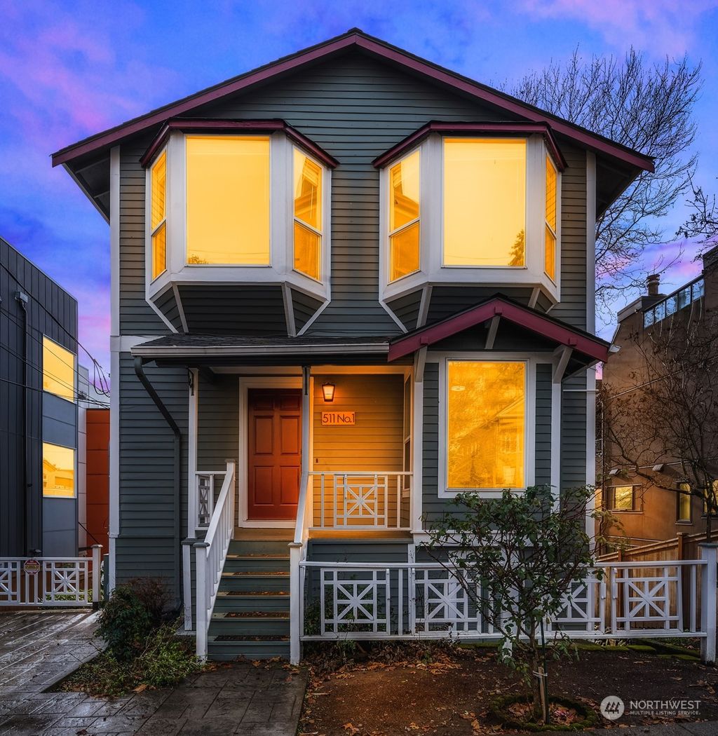 Photo of 511 Ward Street #1, Seattle, WA 98109 (MLS # 2024490)