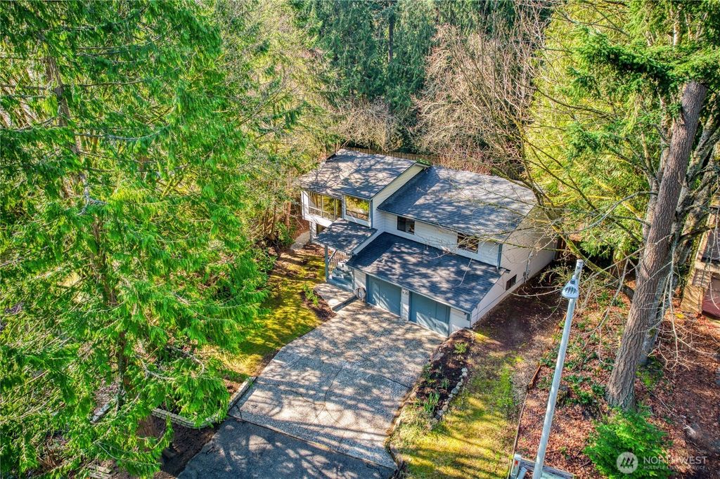 Photo of 14302 61st Place W, Edmonds, WA 98026 (MLS # 2487297)