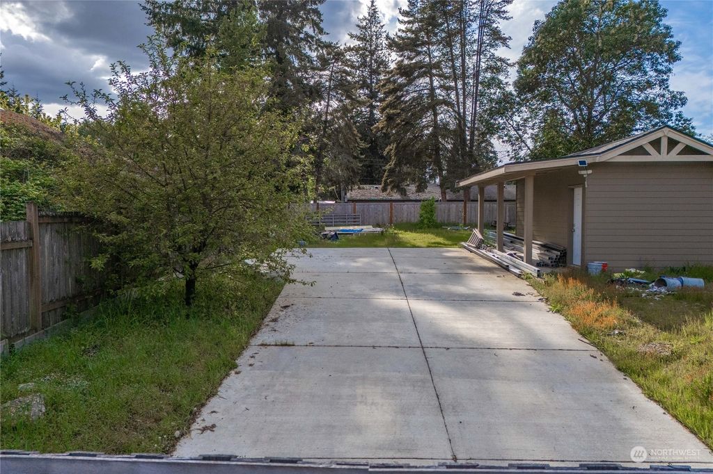 Photo of 37245 39th Avenue S, Auburn, WA 98001 (MLS # 2233520)