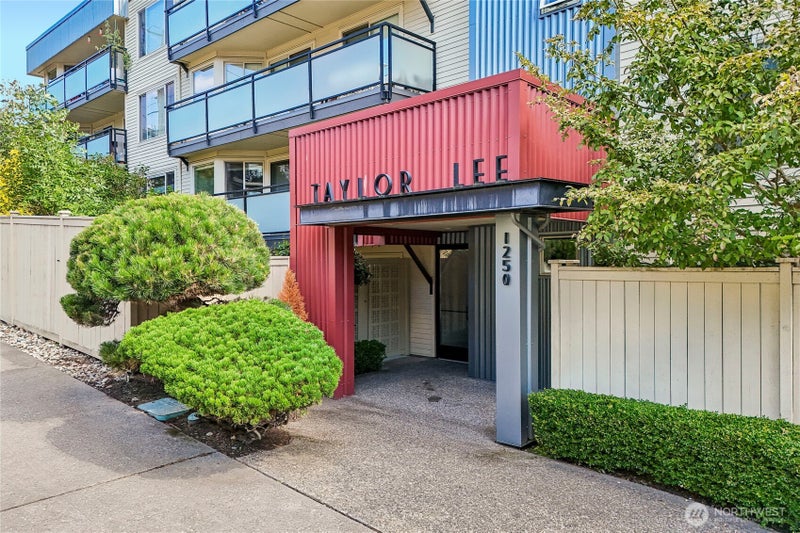 1250 Taylor Avenue N 102