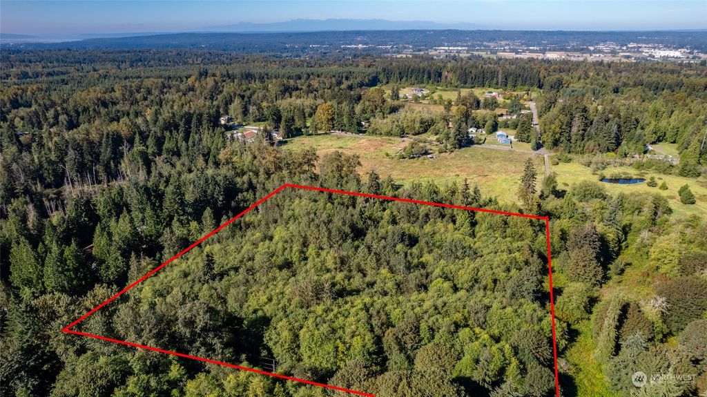 Photo of 15 XXX 95th Avenue NE, Arlington, WA 98223 (MLS # 2285111)