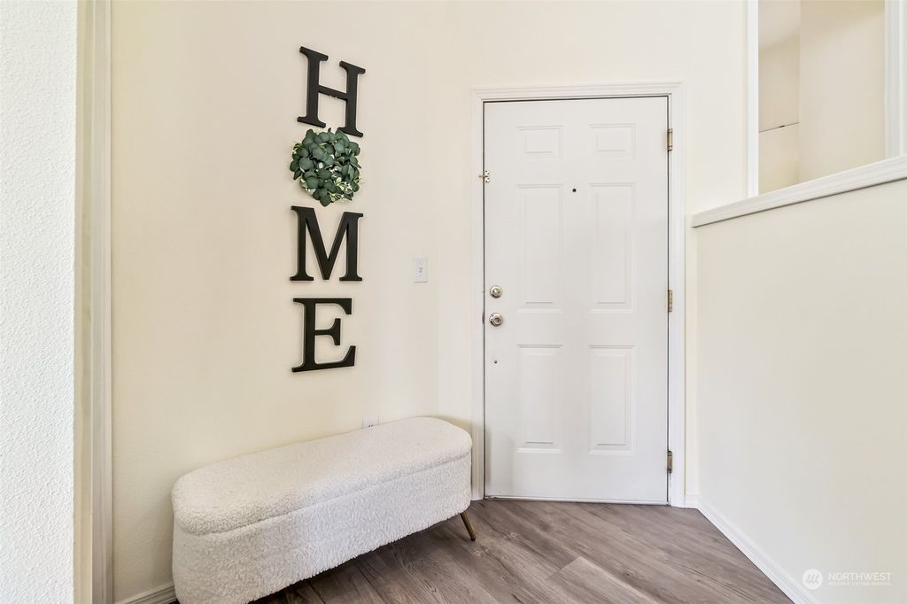 Photo of 18630 NE 55th Way, Redmond, WA 98052 (MLS # 2248755)