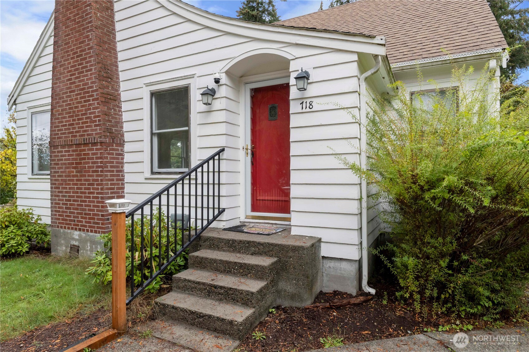 718 Milas lots 4 5 6 Avenue NE
