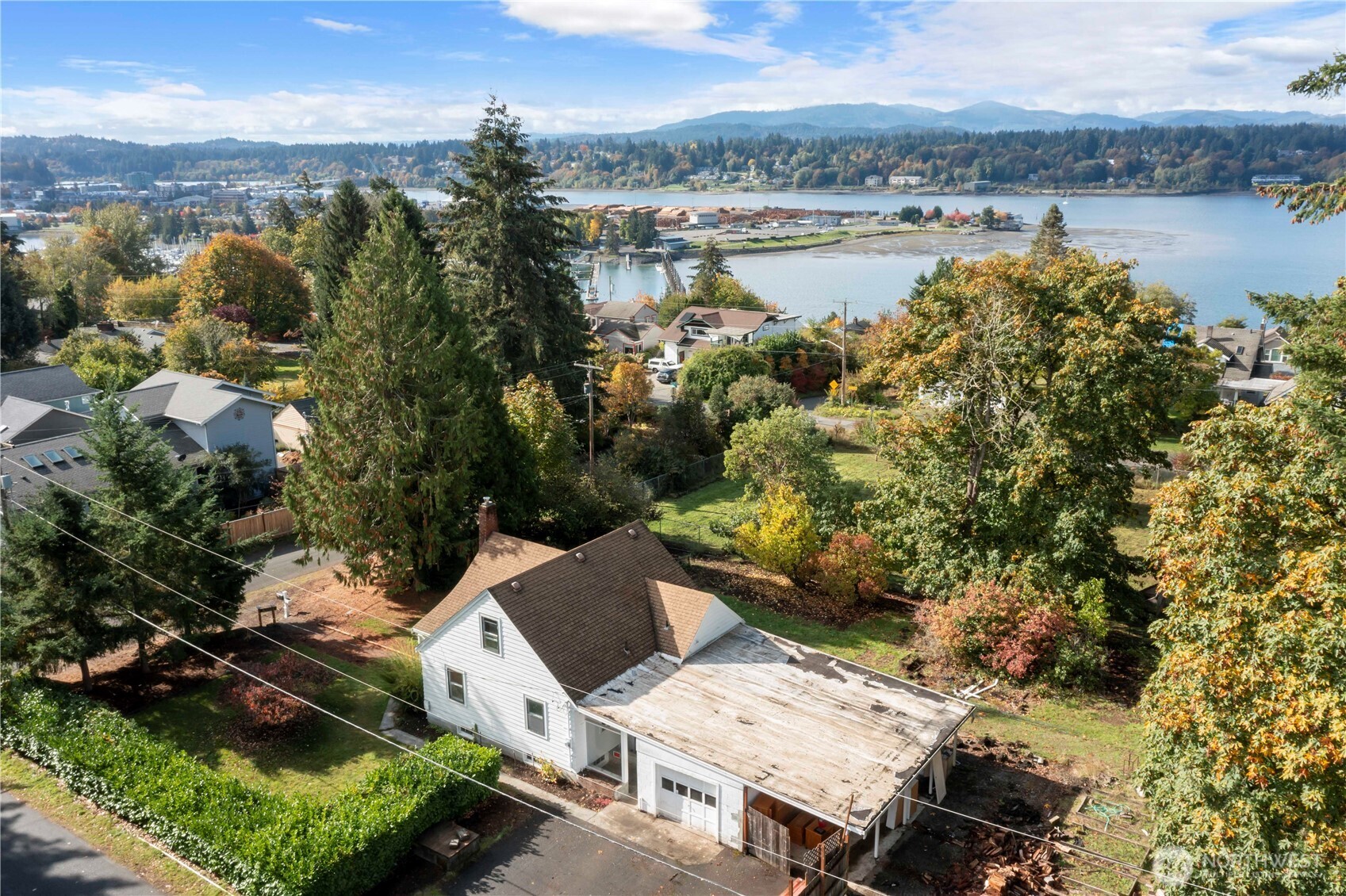 718 Milas lots 4 5 6 Avenue NE