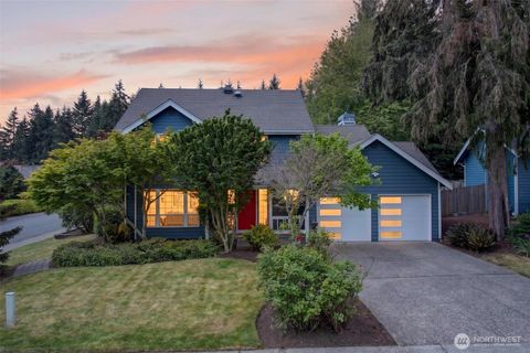 Photo of 13505 174th Avenue NE, Redmond, WA 98052 (MLS # 2521916)