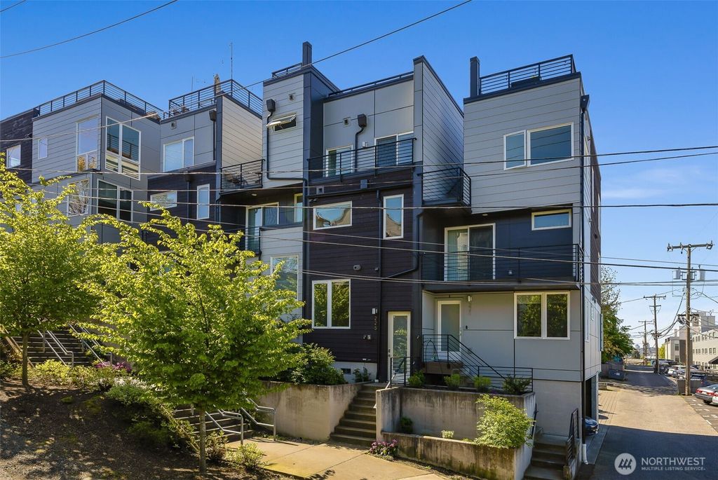 Photo of 225 E Shelby Street, Seattle, WA 98102 (MLS # 2362743)