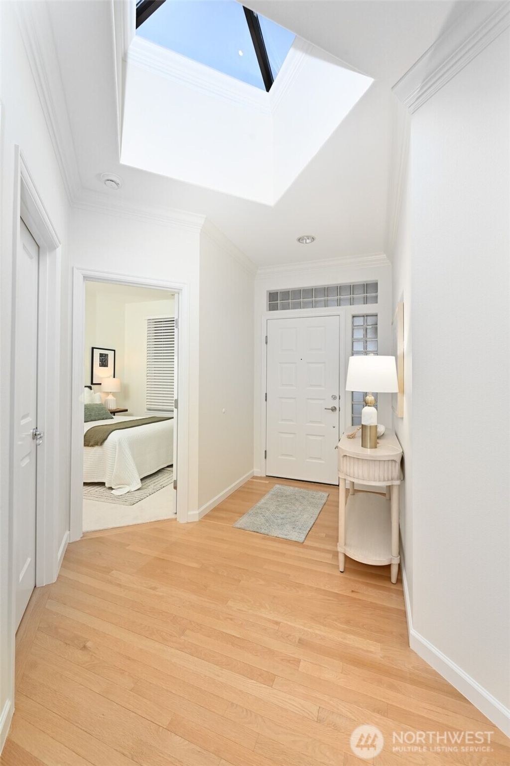 Photo of 3900 2nd Avenue NE #403, Seattle, WA 98105 (MLS # 2504250)