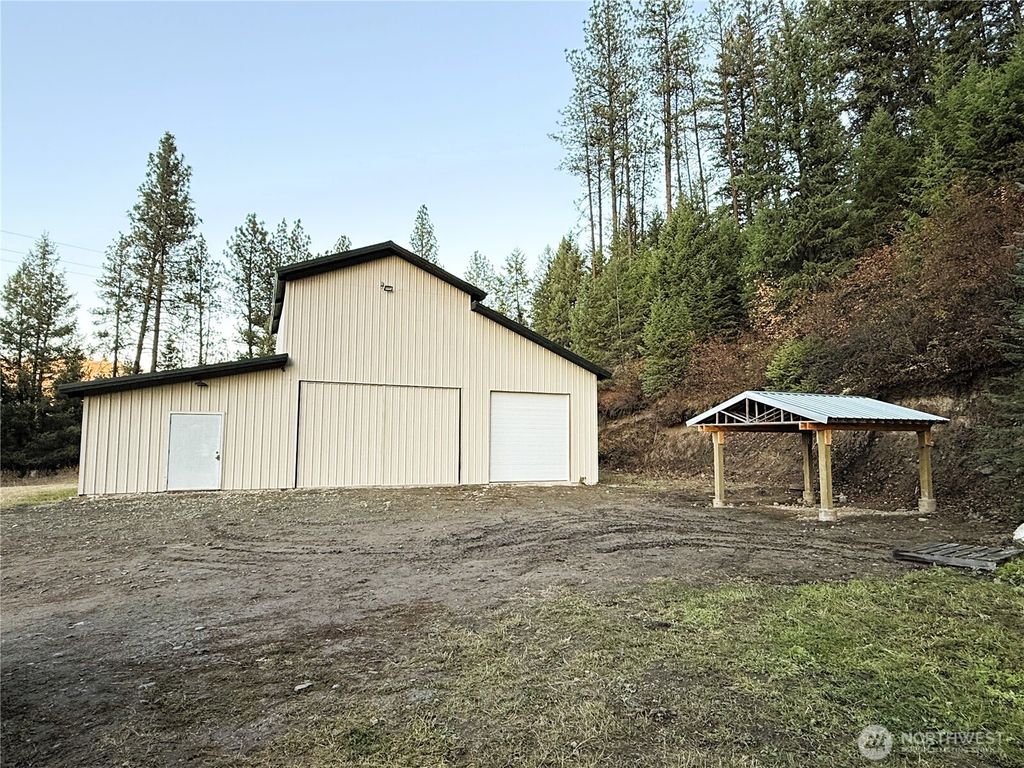 Photo of 30543 Hwy 20 E, Republic, WA 99166 (MLS # 2528947)