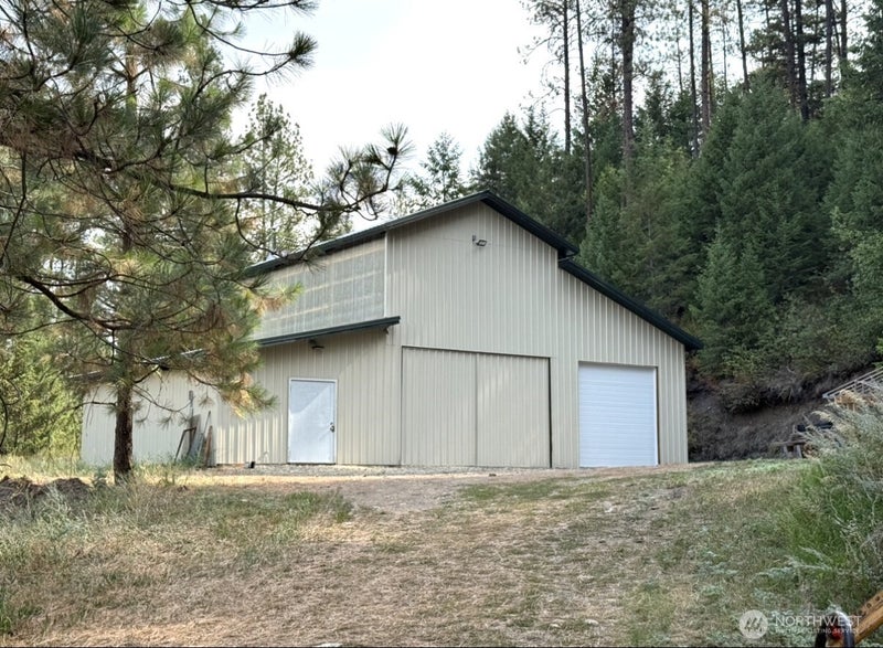 30543 Hwy 20 E