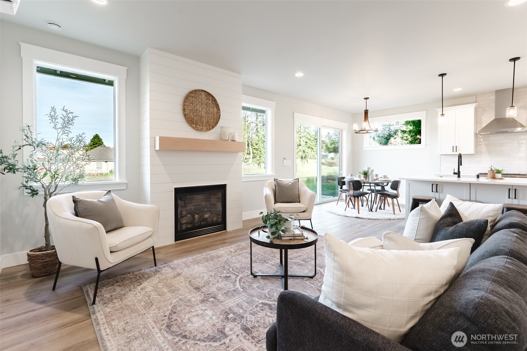 4760 S Golf Course Drive