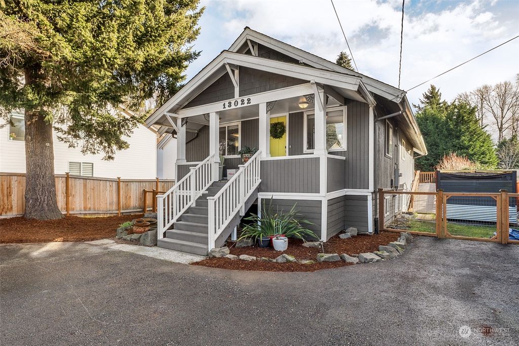 Photo of 13022 56th Avenue S, Tukwila, WA 98178 (MLS # 2191080)