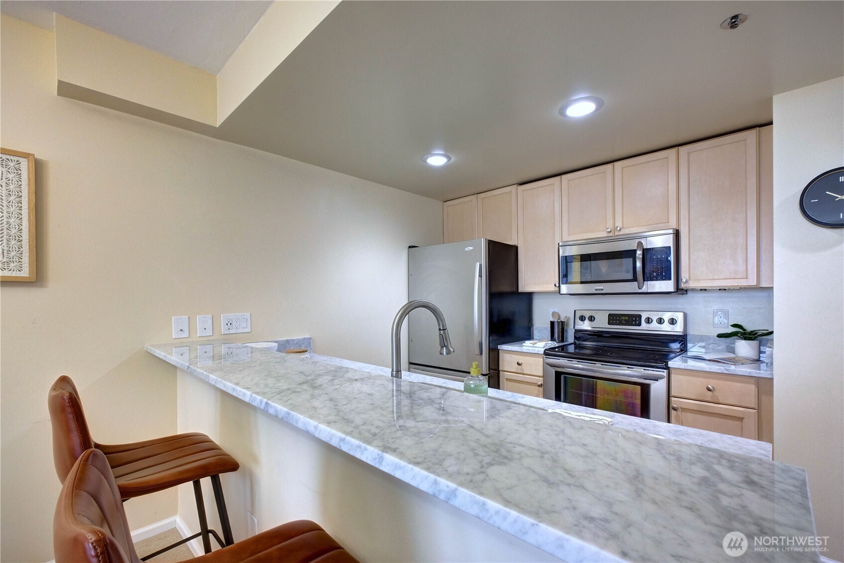 2600 2nd Avenue 1808