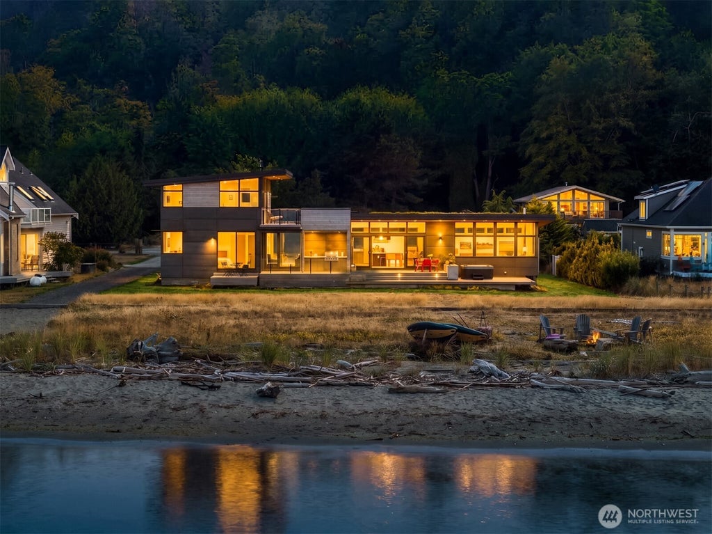 Photo of 12012 NE Apple Tree Point Lane, Kingston, WA 98346 (MLS # 2586249)