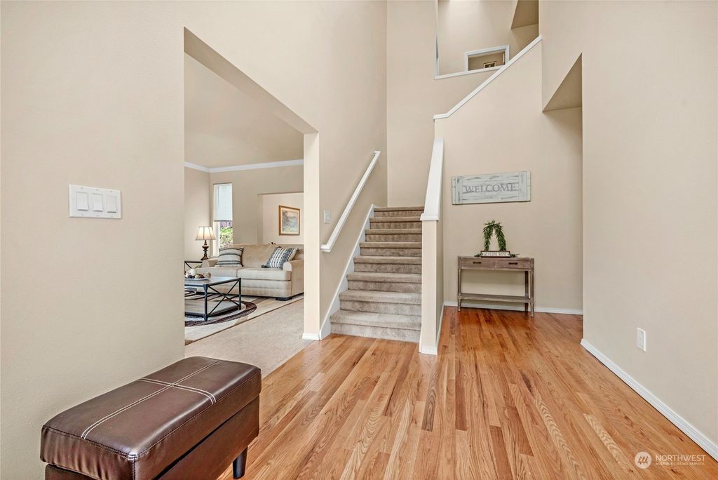 Photo of 14513 86th Place NE, Kenmore, WA 98028 (MLS # 2196807)