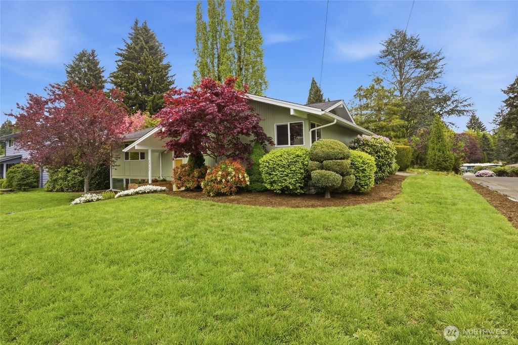 Photo of 2952 Lybarger Street SE, Olympia, WA 98501 (MLS # 2515541)