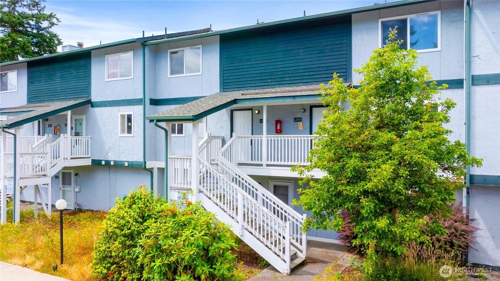 Photo of 8823 Holly Drive #G205, Everett, WA 98208 (MLS # 2381519)