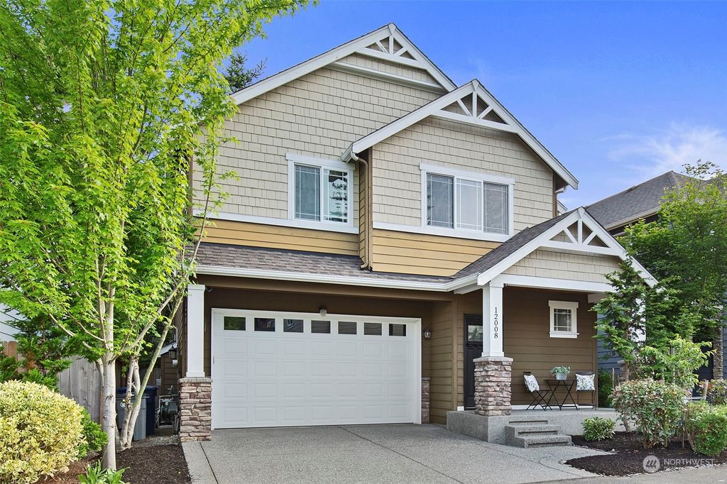 Photo of 12008 NE 162 Place, Bothell, WA 98011 (MLS # 2072259)